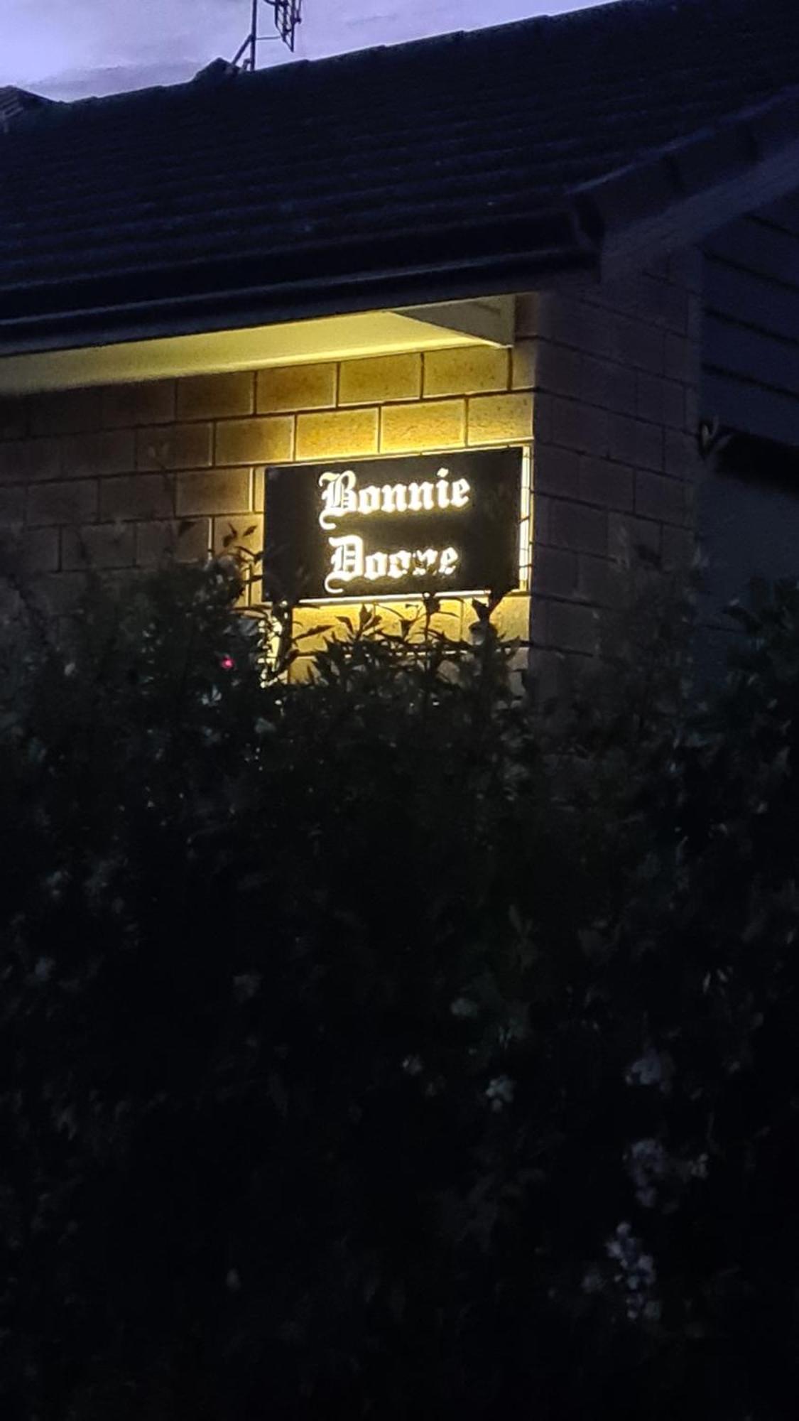Bonnie Doone Hotell Te Awamutu Eksteriør bilde